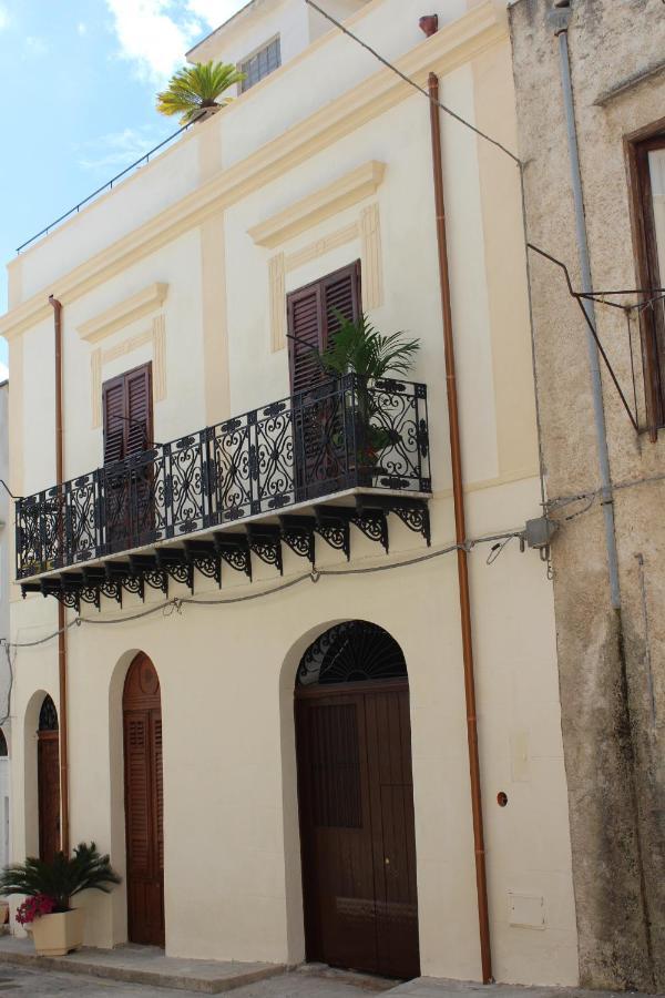 فيلا Terrazza In Palazzo Taormina كاستيلاّماري ديل غو المظهر الخارجي الصورة