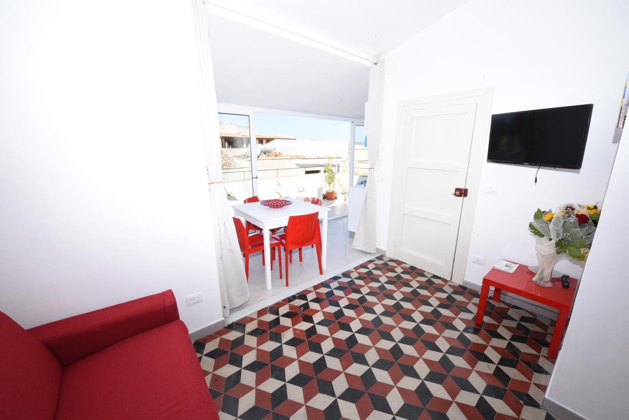 فيلا Terrazza In Palazzo Taormina كاستيلاّماري ديل غو المظهر الخارجي الصورة
